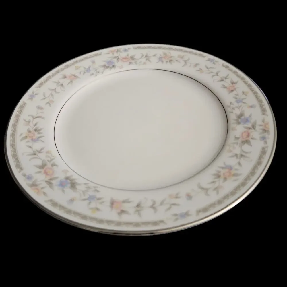 USS Laura 6262 Japan Floral Dessert Plates Set of 2 Fine China Vintage